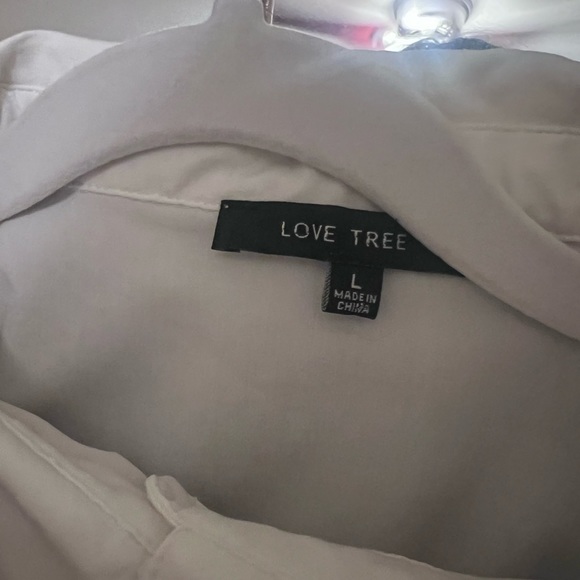 White collared  button up top - Picture 3 of 3